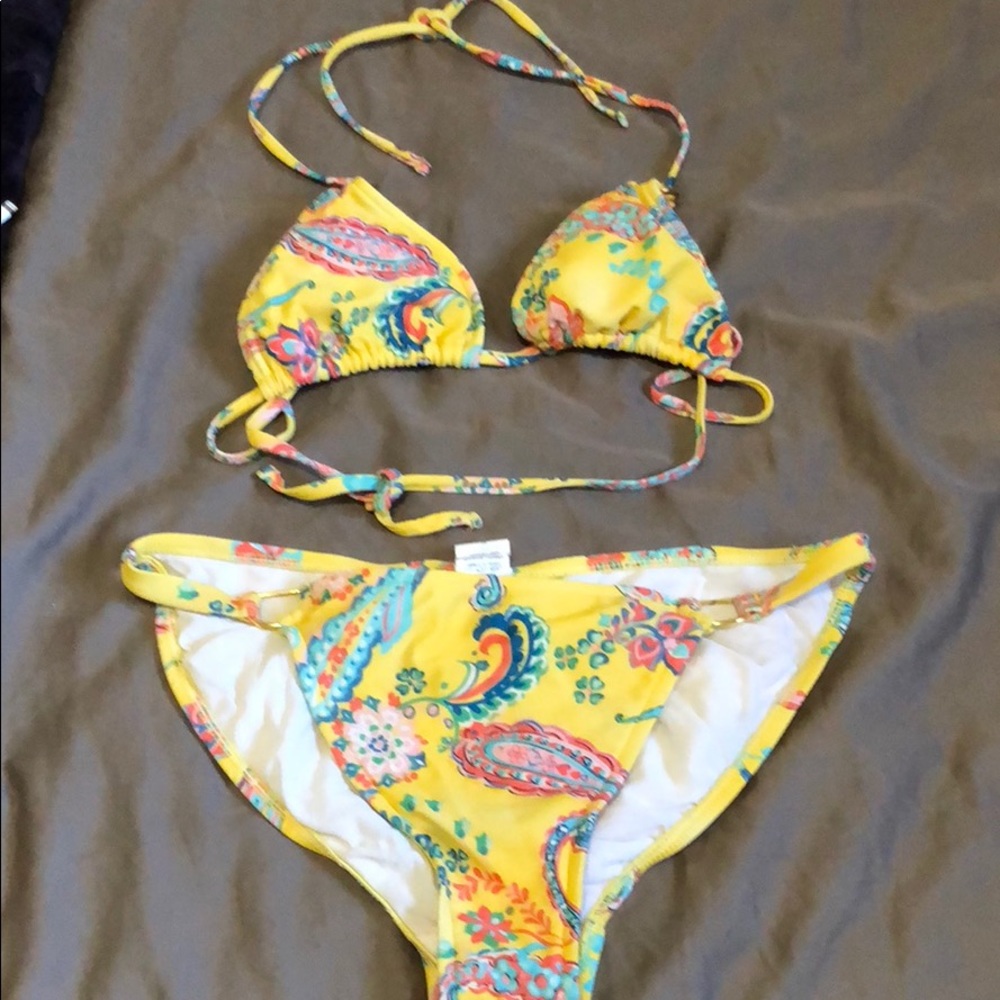 Swim suit